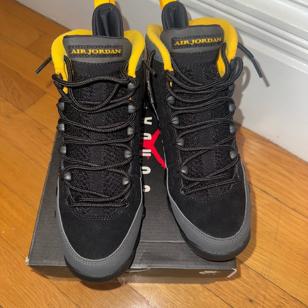 Air Jordan 9 RETRO